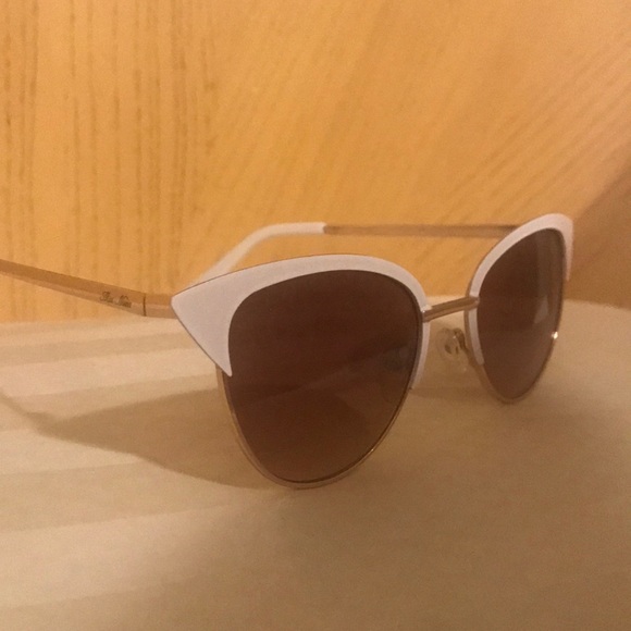 RETRO SUNGLASSES - Picture 3 of 8